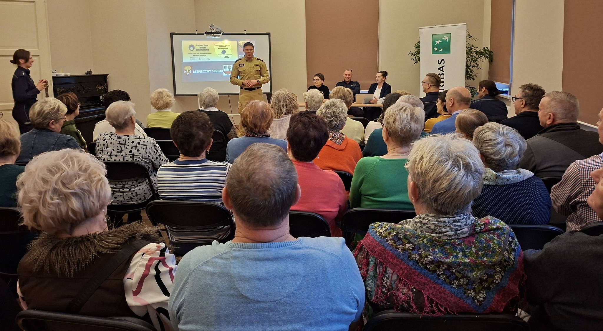 Debata społeczna - W trosce o bezpieczeństwo Seniorów